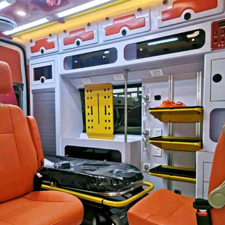 红毛镇长途救护车护送病人租赁价格